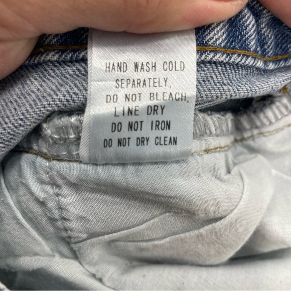 Signature 8 high waist distressed straight jeans Sz M knee holes 28x29 - Picture 11 of 11